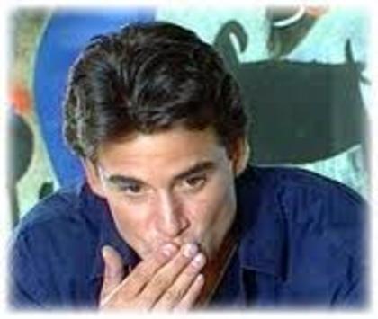 images (22) - Jorge Aravena