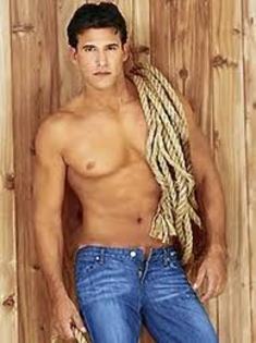 images (40) - Jorge Aravena