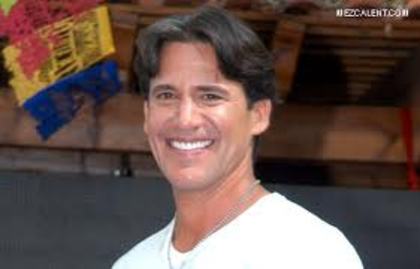 images (87) - Jorge Aravena