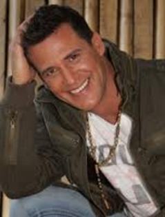 images (6) - Jorge Aravena