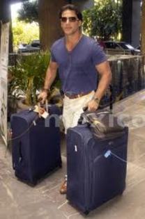 images (7) - Jorge Aravena