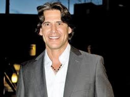 images (9) - Jorge Aravena