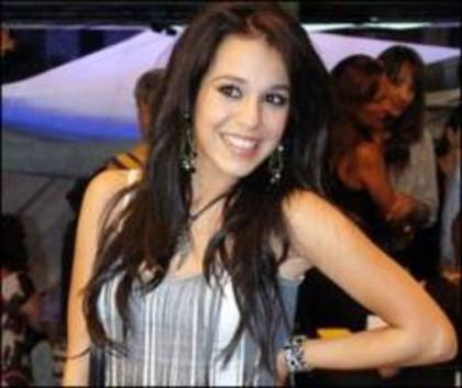 images (60) - Danna Paola