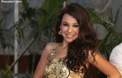 images (22) - Danna Paola