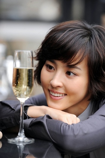 200812050236211001_1 - Han Hye Jin - mooolte poze