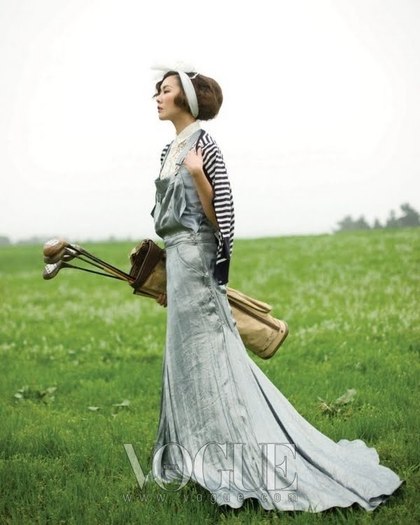 VOGUE Korea April 2010 - Han Hye-jin & Kim Won-kyoung by Lee Gun-ho 13 VOGUE Korea April 2010 - Han Hye-jin & Kim Won-kyoung by Lee Gun-ho 13