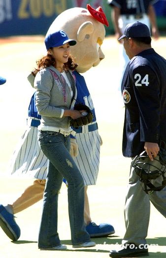 20051015190510013 - Han hye jin - mooolte poze 1