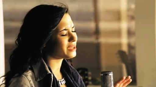 Demi Lovato (113)