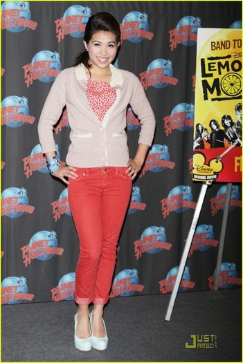 hayley-kiyoko-planet-hollywood-15 - Lemonade Mouth