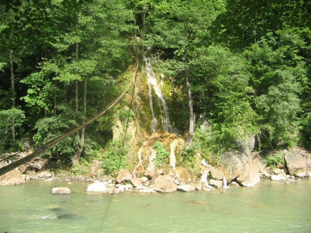 Cascada Șipote din Sălciua, pe malul Arieșului. - Excursie la Sălciua