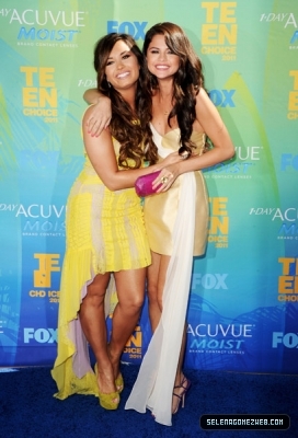 normal_selena-gomez-014 - xX_Teen Choice Awards - Arrivals