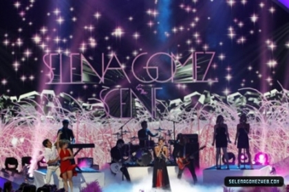 normal_selena-gomez-054 - xX_Teen Choice Awards - Show
