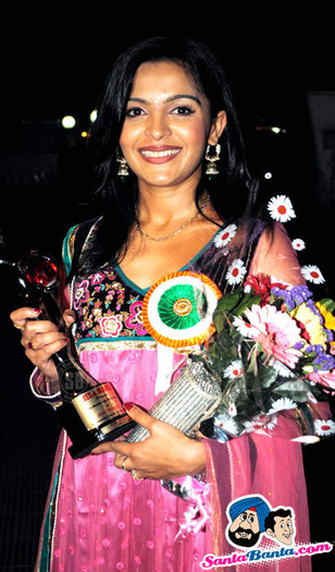 hira-manik-awards-2011-10 - Khushi-Ami Trivedi