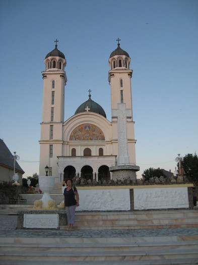 Biserica din Ghelari 002