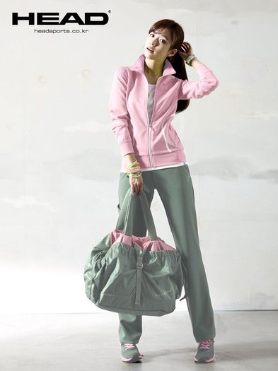 267583_242945845730543_180032555355206_888685_2023272_n - o Han Hyo Joo o