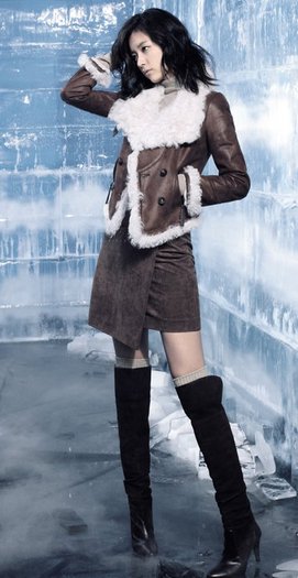 270418_242939505731177_180032555355206_888670_6295838_n - o Han Hyo Joo o