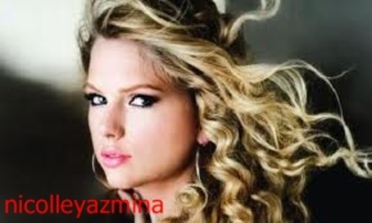 t.swift - votati 3 STOP VOT