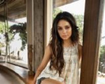 vanessa-hudgens_11 - VANESSA HUDGENS