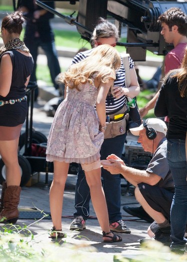 012 - 0-0On The Set At The Ucla Campus In Los Angeles