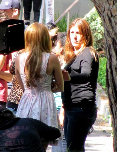 043 - 0-0On The Set At The Ucla Campus In Los Angeles