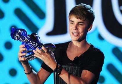  - 2011 SHOW VH1 Do Something Awards August 14th