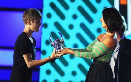  - 2011 SHOW VH1 Do Something Awards August 14th