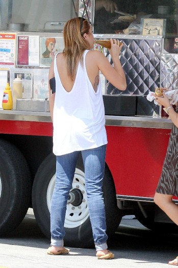 012 - 0-0At A Trendy Food Truck With Tish In Culver City