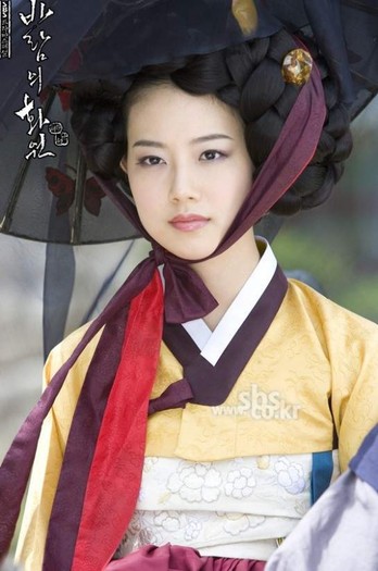 Moon Chae Won - Cele mai frumoase actrite in hanbok II