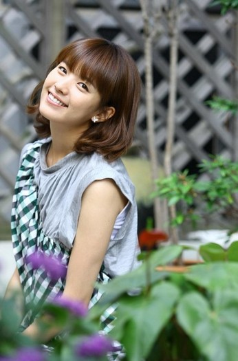 Korea smiling Angel Han Hyo Joo (101)
