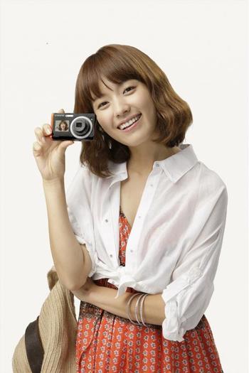 Korea smiling Angel Han Hyo Joo (158)