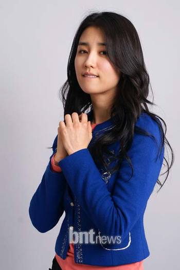 Beautiful Korean actress Park Ha Sun photos (250)