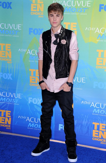 Justin+Bieber+Teen+Choice+Awards+2011+0ErmOnPNdzDl
