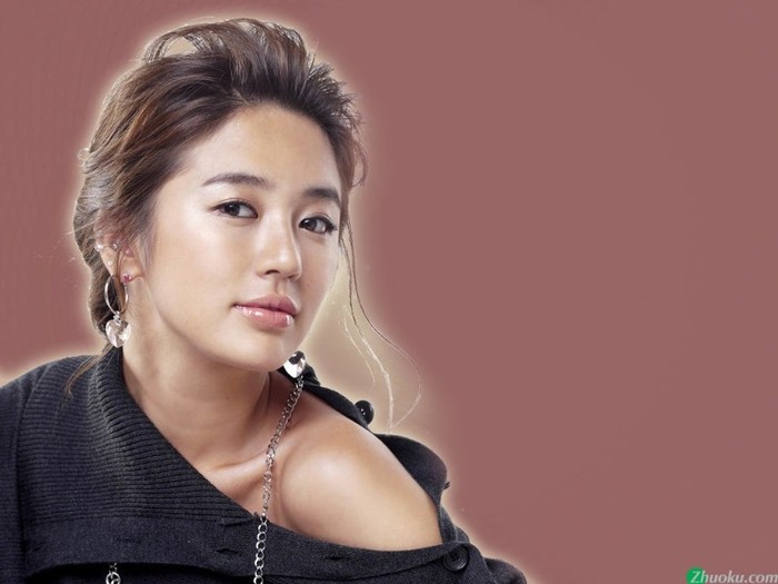 South Korean female artist Yoon Eun-Hye (57) - o Yoon Eun Hye o