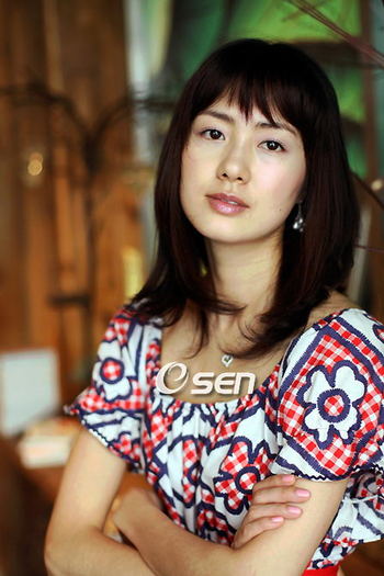 Beautiful South Korean actress Lee Yo Won picture (130)