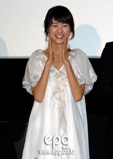Beautiful South Korean actress Lee Yo Won picture (138)