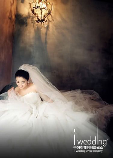 avlh54 - Park Eun Hye - poze de la nunta