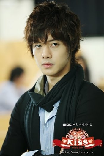 20101008playfulkiss