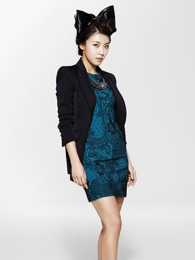 24dhnvo - Ha Ji Won - Compagna 2010