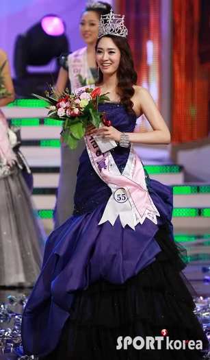 2edwl8i - Jeong So-ra - Miss Korea 2010