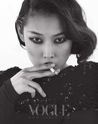 axgwas - Han Jin - Vogue Korea August 2010