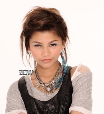 zendaya - album Bella and Zendaya