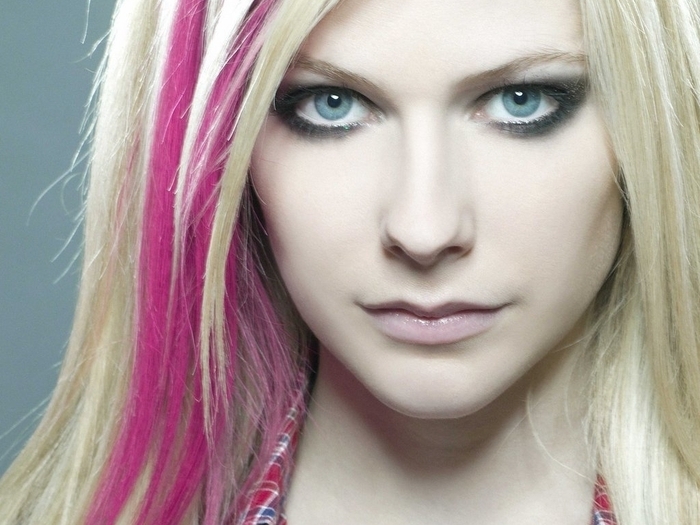 28774047_IXHJCQNCK - My idol