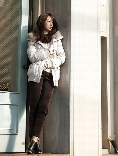 309hoy9 - Yoon Eun Hye - Joinus Winter 2009 Catalogue