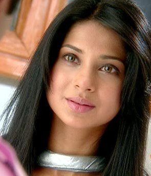 270505_219770788062675_145556422150779_659996_632471_n - xxJennifer Winget-Ridhima xx