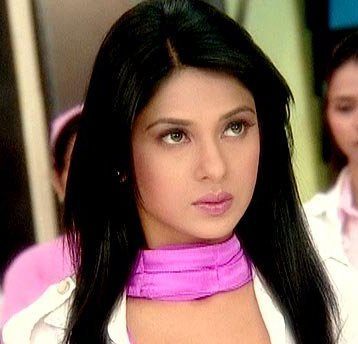 270665_219771031395984_145556422150779_660012_634872_n - xxJennifer Winget-Ridhima xx