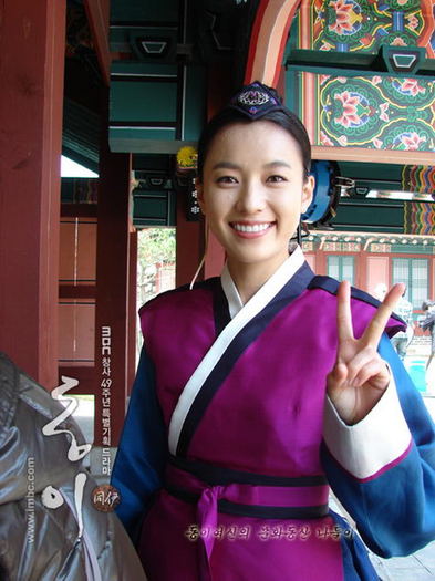Korea smiling Angel Han Hyo Joo (26) - x Dong Yi x