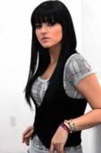 images (5) - Maite Perroni