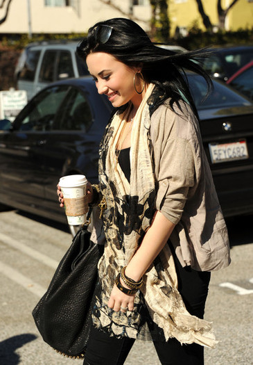 Demi Lovato Demi Lovato Sighting S72gyctI9XTl - Demi Lovato