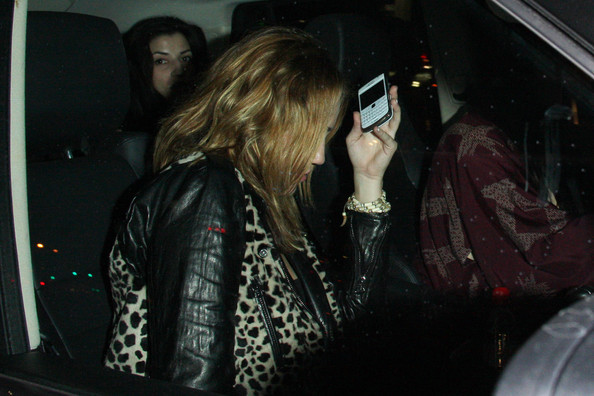 Miley+Cyrus+Miley+Cyrus+Voyeur+izNLkrdpVGnl - Miley Cyrus