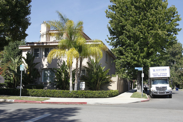 Demi Lovato Demi Lovato Home Toluca Lake YYuuvt5DUKrl